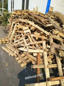 高价回收废旧木料